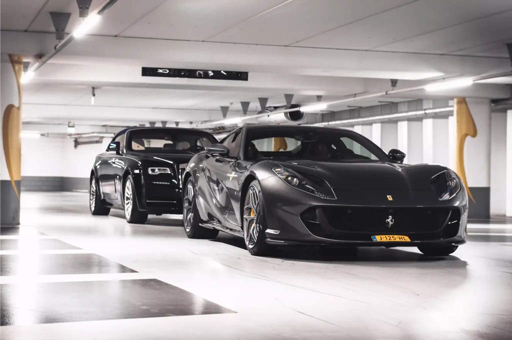 Ferrari 812 Superfast & Rolls-Royce Dawn